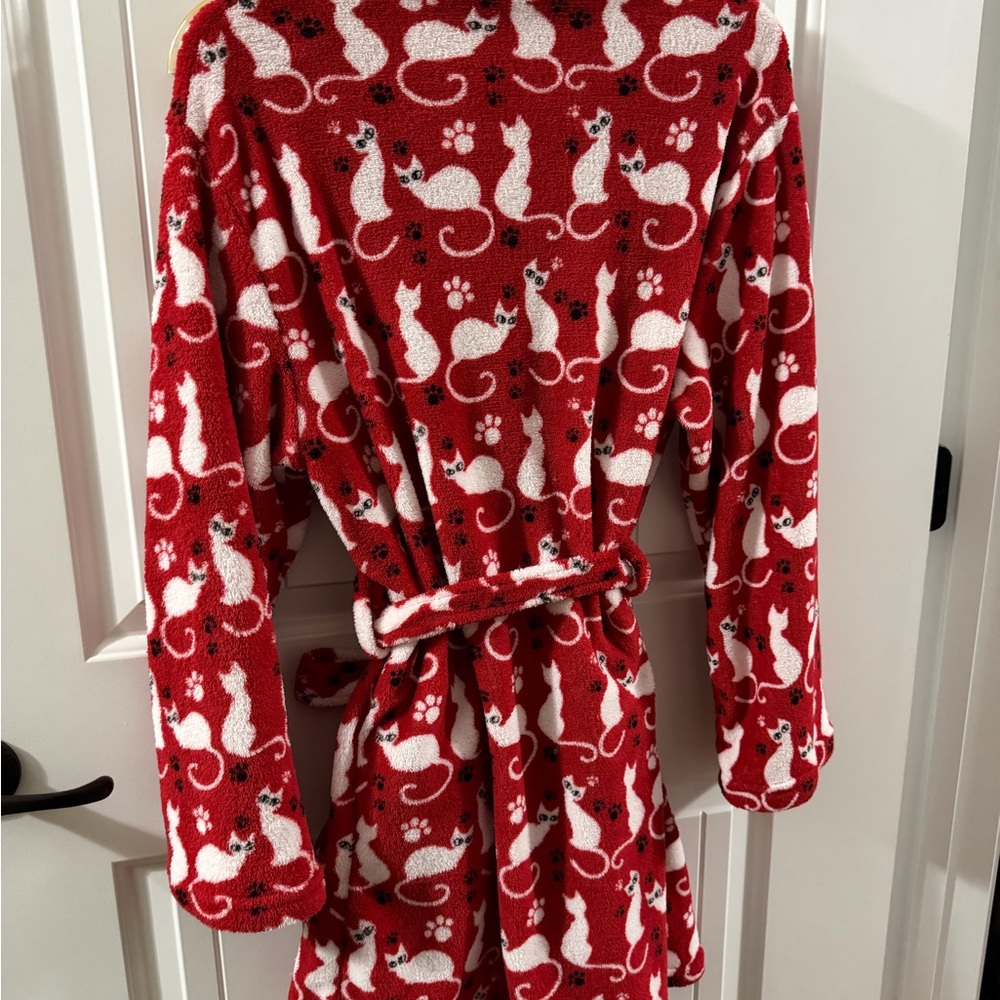 Red Cat Print Robe - Picture 8 of 11